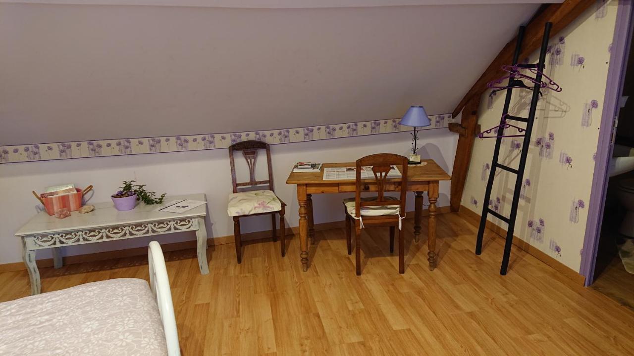 Les Chambres Du Relais Liettres Exteriör bild